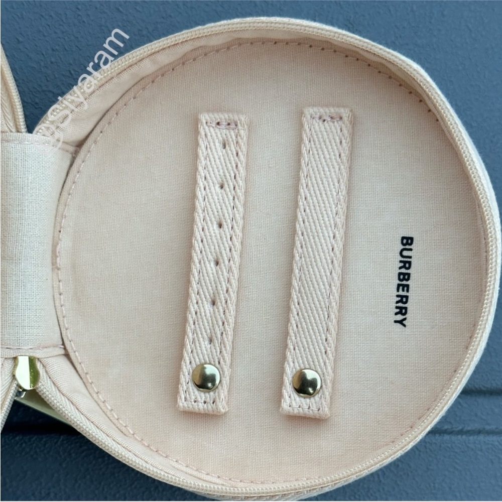 Burberry crossbody bag/ jewelry bag/ clutch - Picture 7 of 8